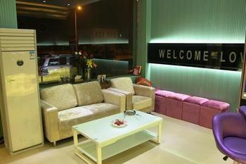 Jicheng  Zhengzhou Love Theme Hotel المظهر الخارجي الصورة